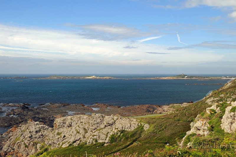 _DSC9248.jpg - Blick auf Lihou Island. Der Zugang ist nur bei Ebbe möglich...