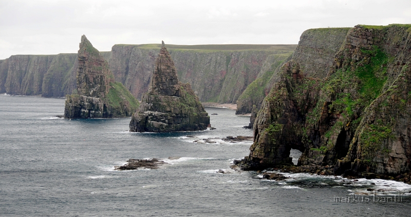 _DSC0816.JPG - Stacks of Duncansby, John o' Groats